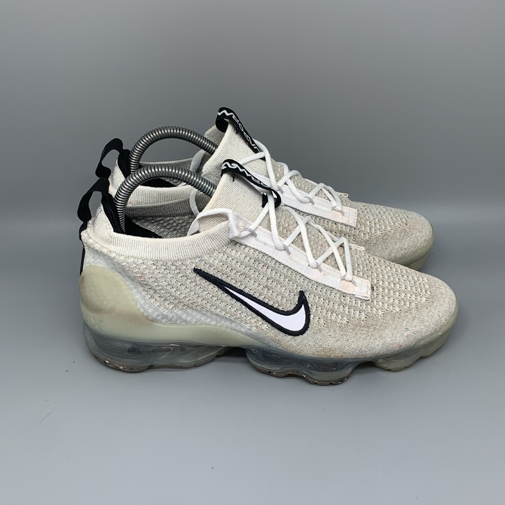 Nike Air VaporMax 2021 FK White Black Running Shoes DB1550-100 Men’s Sz 6.5